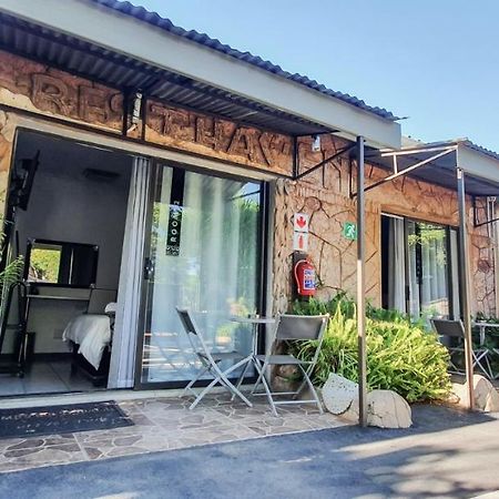 Mbs Guest House Lephalale Екстериор снимка